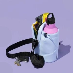Corkcicle CROSSBODY WATER BOTTLE SLING BAG in Periwinkle Blue NWT